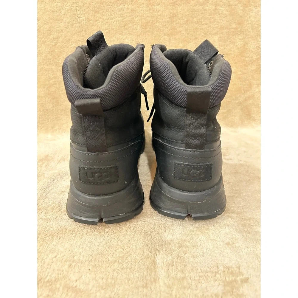 UGG Mens 10 Emmett Duck Boot Black Waterproof Leather Lace Up